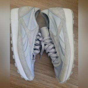 Reebok Womens Aztec OG x Face Stockholm sneakers, size 7, gray